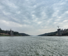 As obras da Ponte da Integração, em Foz do Iguaçu, no Oeste do Estado, atingiram 34% no final de setembro. O projeto é uma parceria entre a usina, o Governo do Estado e o governo federal. A gestão da obra é feita pela Secretaria da Infraestrutura e Logística do Paraná