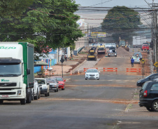 Asfalto novo garante melhor qualidade de vida em Cascavel. Avenida Gralha Azul.