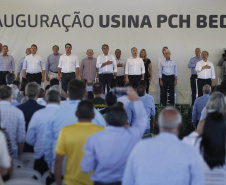 
O governador Carlos Massa Ratinho Junior participou nesta sexta-feira (06), ao lado presidente da República Jair Bolsonaro, da inauguração da Pequena Central Hidrelétrica (PCH) Bedim, em Renascença, na Região Sudoeste