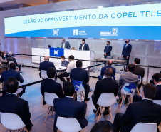 A venda da subsidiária de telecomunicações da Copel arrecadou R$ 2,39 bilhões.Para o governador Carlos Massa Ratinho Junior, o bom resultado demonstra a solidez da companhia e o processo de transparência que acompanhou a privatização, a primeira em 20 anos no Estado. 