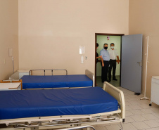 O governador Carlos Massa Ratinho Junior e o secretário de Estado da Saúde, Beto Preto, visitaram nesta quarta-feira (25) o Hospital de Dermatologia Sanitária do Paraná (HDSPR), em Piraquara. 