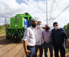 O governador Carlos Massa Ratinho Junior entregou nesta terça-feira (1º) o primeiro pacote de revitalização e modernização das locomotivas e vagões da Ferroeste. 