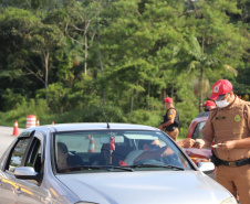 No Réveillon 2021, entre os dias 31 de dezembro e 03 de janeiro, os policiais militares do Batalhão de Polícia Rodoviária (BPRv) registraram 50 acidentes, com 81 feridos e sete óbitos em todo o Paraná