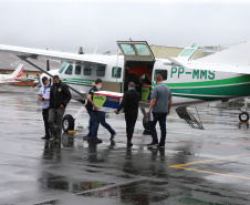 Dsitribuicao  das vacinas contra a Covid-19 no Aeroporto Bacacheri em Curitiba com aeronaves do Governo do Estado -  19/01/2021 - Foto: Geraldo Bubniak/AEN