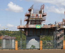 Obras da Ponte da Integração Brasil - Paraguai  -  Foto: JONATHAN CAMPOS/AEN