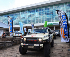 Chegada da 27ª edição do Rallye Transparaná, no Palácio Iguaçu, em Curitiba  -  Curitiba, 20/02/2021  -  Foto: José Fernando Ogura/AEN