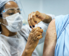 Municípios aplicaram quase 130 mil doses de vacina no fim de semana . Foto Jose Fernando Ogura/AEN