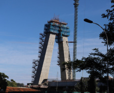 Andamento das obras na  Ponte da Integração Brasil - Paraguai, entre Foz do Iguaçu e Presidente Franco .08/04/2021 - Foto: Geraldo Bubniak/AEN