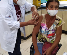 REGIONAL DE SAÚDE DE  CASCAVEL -  O feriado prolongado de Corpus Christi está sendo de vacinação em municípios de muitas Regionais de Saúde do Paraná, dando sequência à imunização contra a Covid-19 nos grupos prioritários