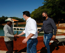  Governador Carlos Massa Ratinho Junior visita o Parque Urbano Xibiu, em Diamante do Norte. Foto: Jonathan Campos/AEN