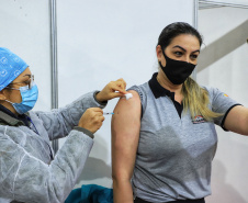 Vacinação em São José dos Pinhais   Foto: Jose Fernando Ogura /AEN