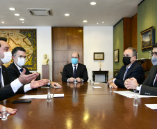 Governador apresenta participação do Paraná na Expo Dubai para ministro das Relações Exteriores   foto: Arthur Max/MRE 