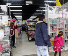 Setores de comércio e serviços lideram alta de empregos e apontam para cenário promissor no segundo semestre Foto: Gilson Abreu/AEN 