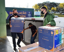  Mais 79,5 mil vacinas contra a Covid-19 chegam ao Paraná. Foto: Américo Antonio/SESA