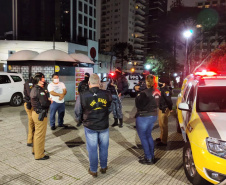 Quatro estabelecimentos comerciais foram interditados pelos integrantes da Ação Integrada de Fiscalização Urbana (AIFU) entre a noite de segunda-feira (06/09) e a madrugada desta terça-feira (07/09), em Curitiba.  -  Curitiba, 07/09/2021  -  Foto: SESP-PR