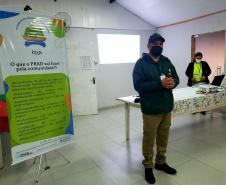 A Portos do Paraná promoveu na quinta-feira (16), na bacia hidrográfica do Baixo Rio Cachoeira, em Antonina, uma reunião com agricultores locais sobre o Programa de Recuperação de APPs Degradadas (PRAD).  - Paranaguá, 17/09/2021  -  Foto: Pierpaolo Notta/Portos do Paraná