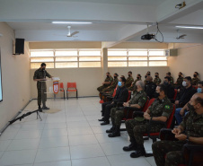 Agentes penitenciários participam de curso de habilitação em fuzil e armeiro no Exército Brasileiro  -  Curitiba, 20/09/2021  -  Foto: DEPEN-PR