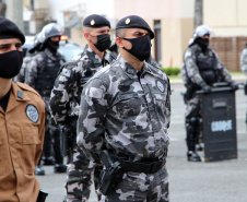 A Polícia Militar do Paraná formou, nesta sexta-feira (24/09), 30 militares estaduais do Paraná, três do Amapá e uma policial do Ceará com o XV Curso de Controle de Distúrbios Civis (CCDC) turma 2021. -  Curitiba, 24/09/2021  -  Foto: Soldado Ismael Ponchio