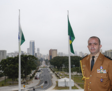 O major Sérgio Vieira Benício é o novo chefe da Casa Militar do Governo do Estado. Sua nomeação foi assinada pelo governador Carlos Massa Ratinho Junior na tarde desta quarta-feira (6). Integrante do quadro de oficiais policiais-militares (QOPM), o major exercia o cargo de subchefe da Casa Militar.