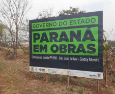 Obra de correção de greide de pontos de alagamentos da rodovia PR-650 entre Godoy Moreira e São João do Ivaí  -  Curitiba, 08/10/2021  -  Foto: DER