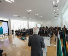 O vice governador Darci Piana participa  nesta quarta-feira  (20) do lançamento de programa de cursos de atualização profissional e de especialização nas áreas de Polícia Comunitária, Mediação de Conflitos e Análise Criminal para 6,2 mil profissionais de todo o Paraná,  no Palacio Iguacu.   Curitiba, 20/10/2021 -  Foto: Geraldo Bubniak/AEN