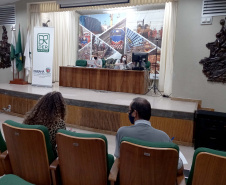 O Departamento de Estradas de Rodagem do Paraná (DER/PR) abriu nesta semana os envelopes com as propostas de preços para elaboração do projeto de restauração e ampliação da capacidade da PR-317, no trecho entre Nossa Senhora das Graças e Iguaraçu, na região Noroeste. Foto: DER