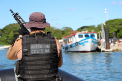 Patrulha Costeira garante mais segurança nas águas do litoral paranaense