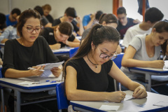 Universidades estaduais do Paraná ofertam 7.299 vagas para o ensino superior