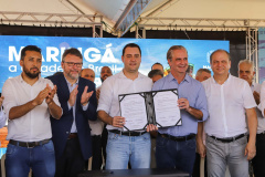  O governador Carlos Massa Ratinho Junior anunciou o início da usina fotovoltaica no aeroporto de Maringá.