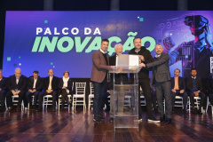 Fomento Paraná assina primeiro contrato Inova Juro Zero