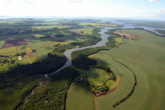  A superfície da água do Rio Iguaçu ultrapassou os 98 mil hectares de extensão em 2022, maior volume observado nos últimos 12 anos.