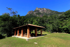 Espaço para camping volta a funcionar no Parque Estadual Pico do Marumbi.