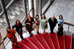 Da fundação às apresentações atuais, mulheres formam pilar fundamental da Orquestra Sinfônica do Paraná. Na foto, Fernanda.