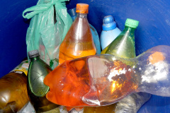 Sanepar abre espaço para coleta de resíduo. Foto; Sanepar