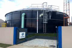 A Sanepar concluiu em Irati a construção de um novo reservatório com capacidade para armazenar 1,6 milhão de litros de água tratada. Com isso, o volume total de reservação do sistema foi ampliado em 60%, o que deve contribuir para o abastecimento da cidade pelos próximos 30 anos. -  Foto: Divulgação Sanepar
