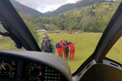 Grupo especializado dos bombeiros atua em busca e salvamento de pessoas em florestas, montanhas ou águas. Foto:Bombeiros Paraná - Grupo de Operações de Socorro Tático - https://www.facebook.com/gost.pr/