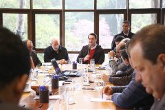 Governador Carlos Massa Ratinho Junior durante reunião com a equipe de governo. Foto: Jaelson Lucas/ANPr