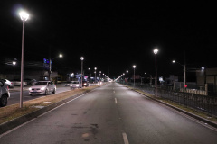 A Coordenação da Região Metropolitana de Curitiba (Comec), entregou nesta semana a instalação do novo sistema de iluminação da Av. das Américas, em São José dos Pinhais. Foto: COMEC