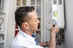 Compagas reforça importância da manutenção correta dos aquecedores. Foto: Valterci Santos