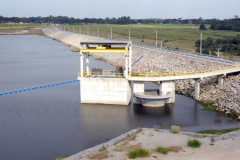 Sanepar restabelece produção de água após despejo irregular  -  Foto: Arquivo AEN