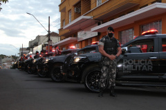 As equipes policiais atuantes pela Operação Pronta Resposta III iniciaram nesta terça-feira (13/04) os trabalhos de policiamento ostensivo e intensificação de ações preventivas na área do 2º Batalhão de Polícia Militar (2º BPM). -  Jacarezinho, 14/04/2021  -  Foto: PMPR/SESP-PR