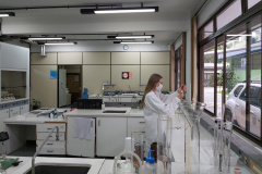 O Instituto Água e Terra (IAT) atualizou as normas para obtenção do Certificado de Cadastramento de Laboratórios (CCL) de Ensaios Ambientais. A partir de agora, laboratórios que realizam análises apenas para controle de qualidade de água subterrânea para obter outorga de captação ou que realizem ensaios apenas para fins de pesquisa não precisam mais do CCL. -  Curitiba, 29/04/2021  -  Foto: IAT